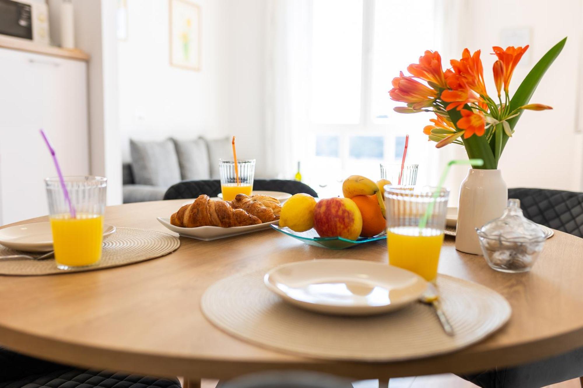 Apartament Flora *